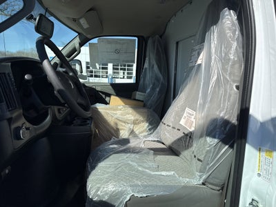 2026 GMC Savana Cutaway 3500 1WT