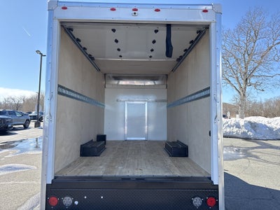 2026 GMC Savana Cutaway 3500 1WT